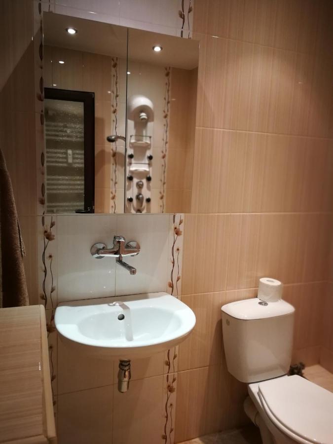 Sunny Downtown Apartment For 4 صوفيا المظهر الخارجي الصورة