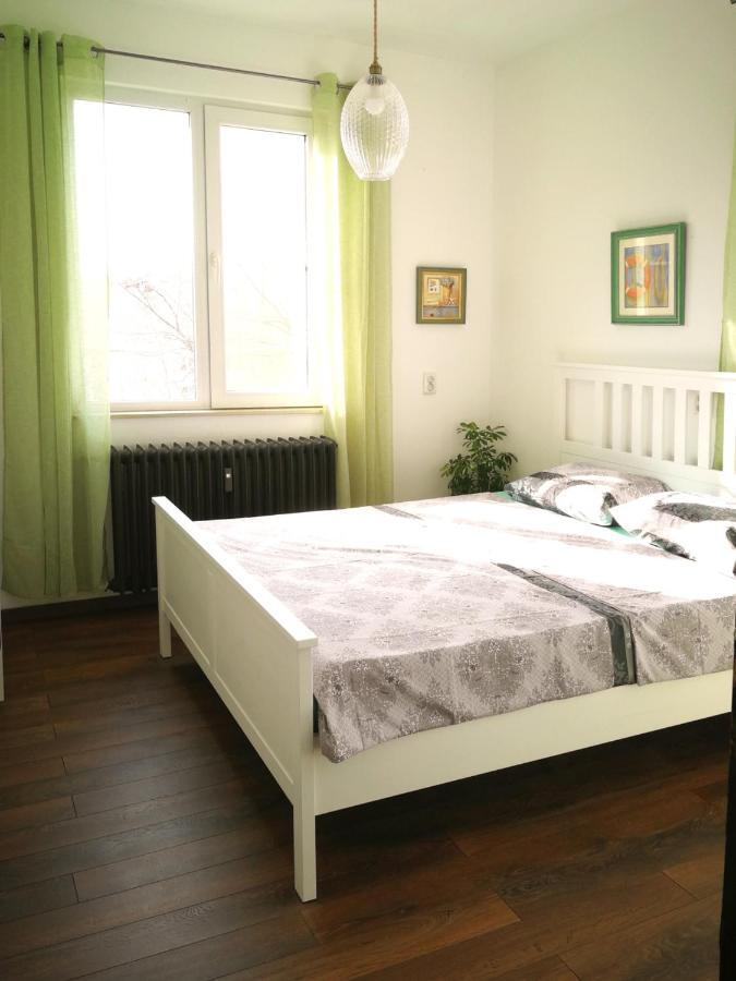 Sunny Downtown Apartment For 4 صوفيا المظهر الخارجي الصورة
